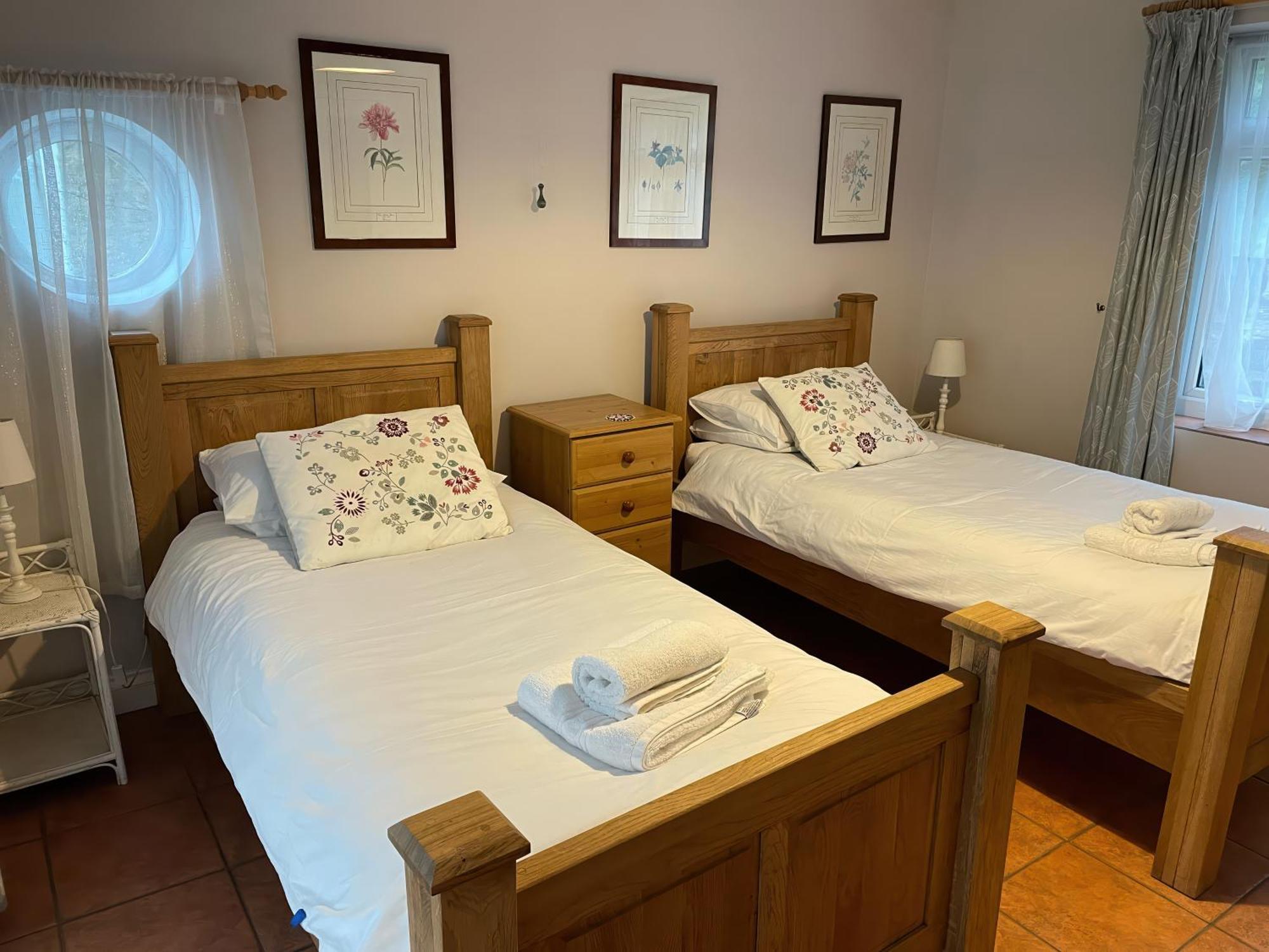 Mimosa Cottage Swyre エクステリア 写真